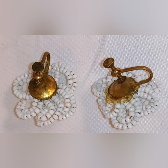 𝑴𝒊𝒅𝑪𝒆𝒏𝒕𝒖𝒓𝒚 𝑮𝒍𝒂𝒔𝒔 𝑺𝒆𝒆𝒅 𝑺𝒓𝒆𝒘𝒃𝒂𝒄𝒌 𝑬𝒂𝒓𝒓𝒊𝒏𝒈𝒔 - Picture 5 of 7